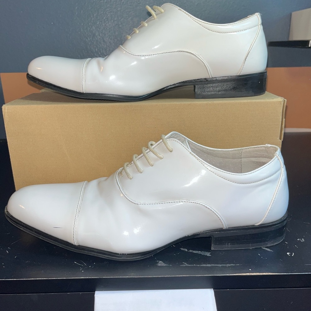 Stacy Adams White Leather Men's Dress Shoes